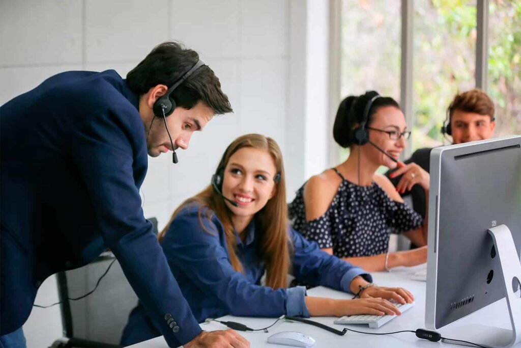 online support team